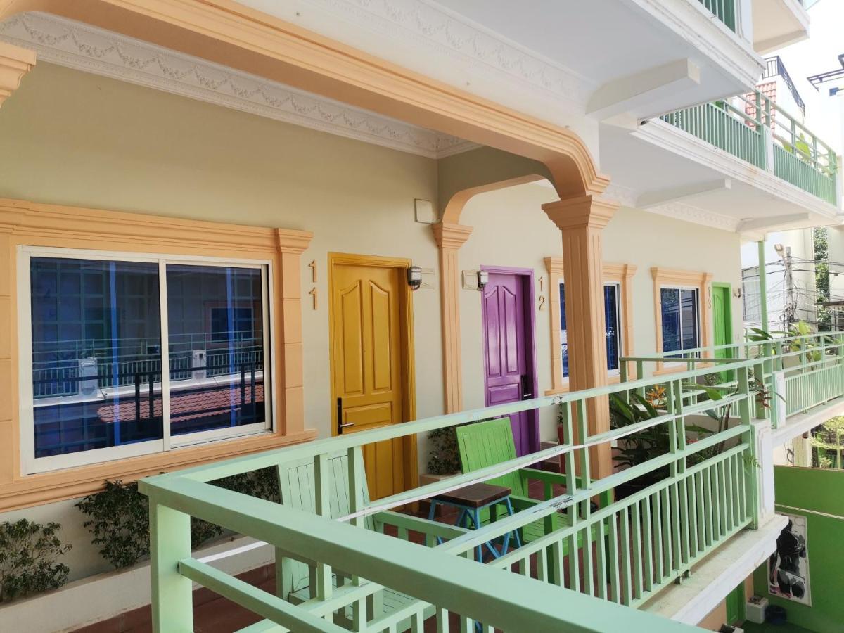 The Funky Village (Adults Only) Сиемрип Экстерьер фото